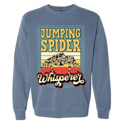 Jumping Spider Whisperer Funny Pet Jumping Spider Meme Garment-Dyed Sweatshirt