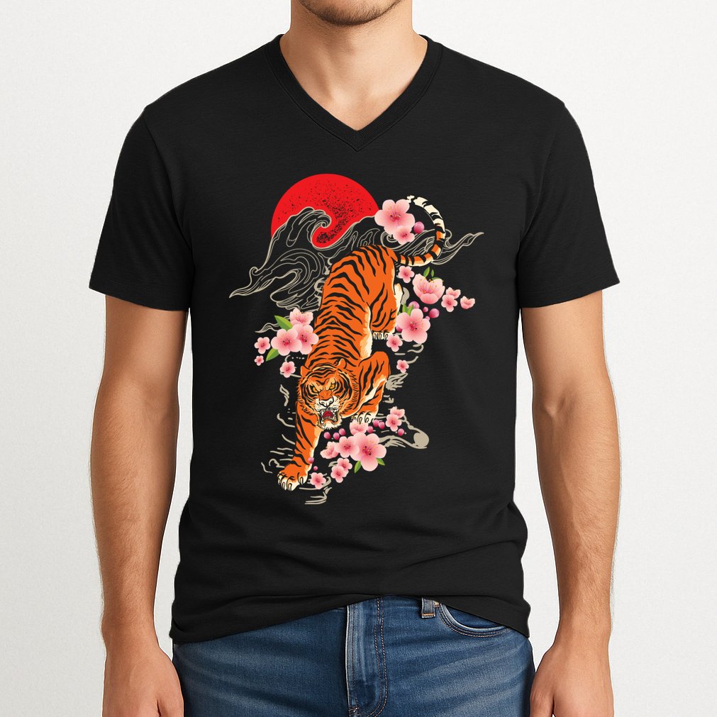 Japanese Tiger Zoologist Wild Animal Zoo Lover Safari V-Neck T-Shirt