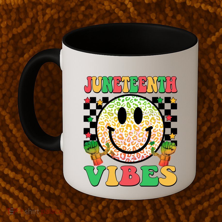 Junenth Vibes Freedom Day 1865 Black History Month Groovy Gift Mug