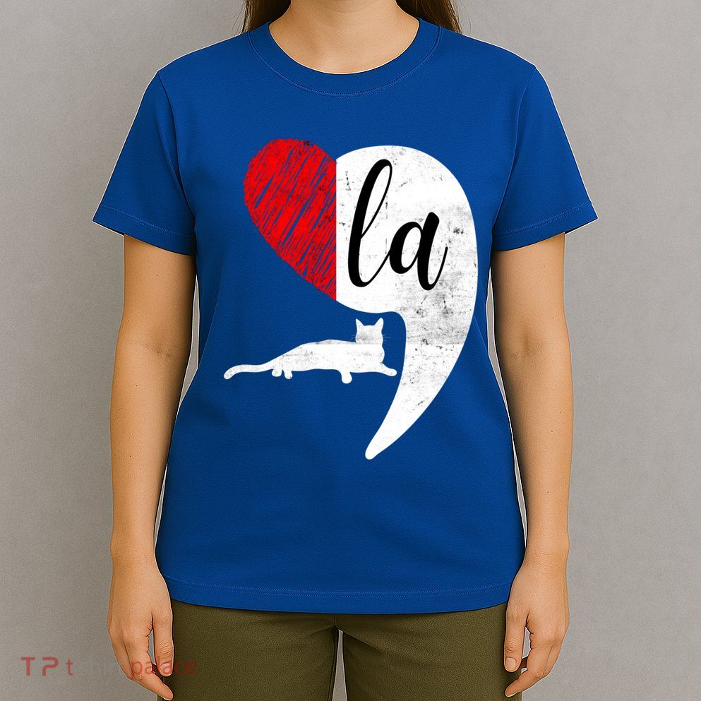 Kamala 2024 Lady Cat Comma La Heart Gift T-Shirt