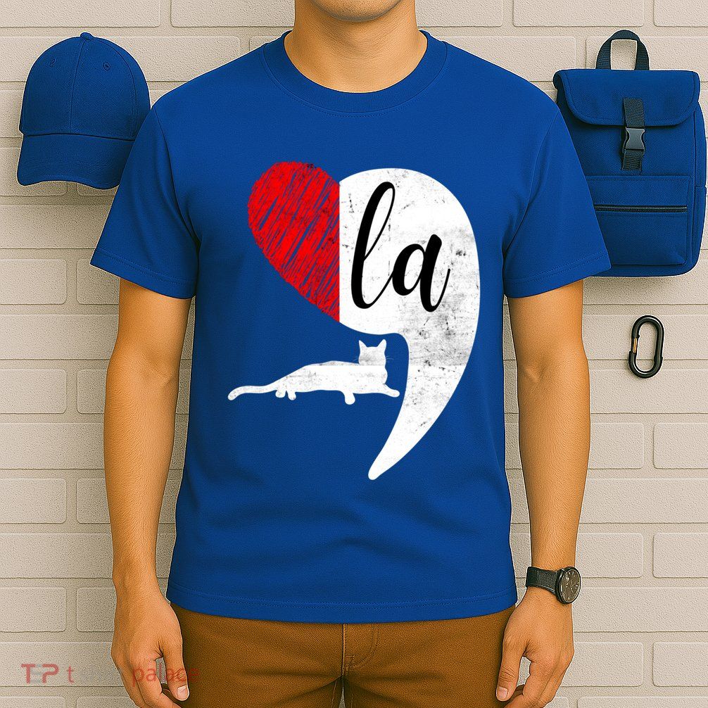 Kamala 2024 Lady Cat Comma La Heart Gift T-Shirt