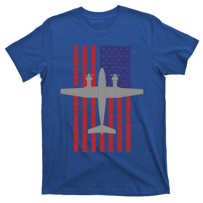 King Air B200 Airplane Pilot American Flag Funny Gift T-Shirt