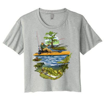 Kayak Fishing Women's Crop Top Tee