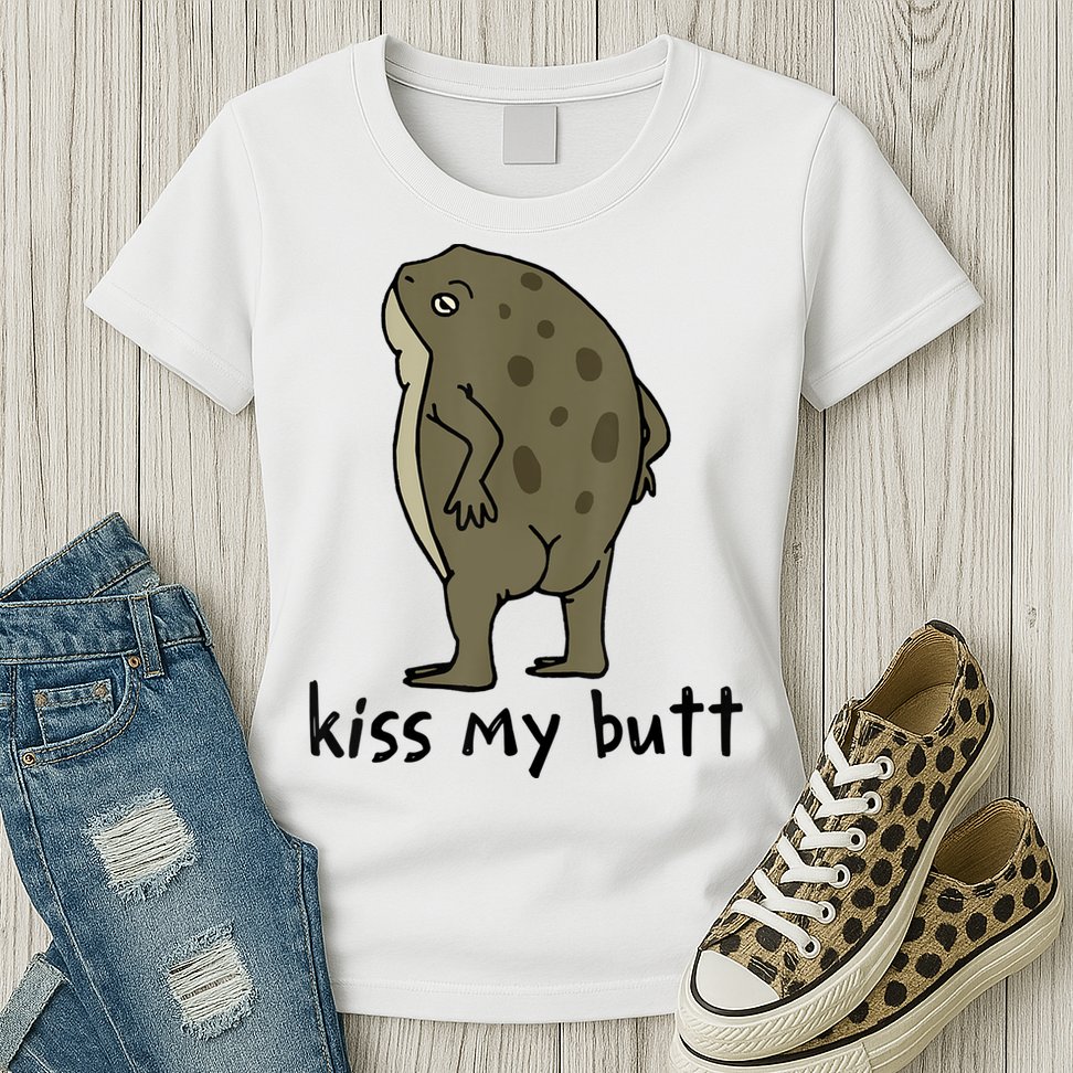 Kiss_My Butt Green Frog Womens T-Shirt