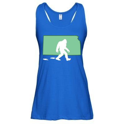 Kansas Bigfoot Hunter State Gift Ladies Essential Flowy Tank