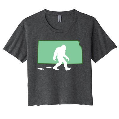 Kansas Bigfoot Hunter State Gift Women's Crop Top Tee