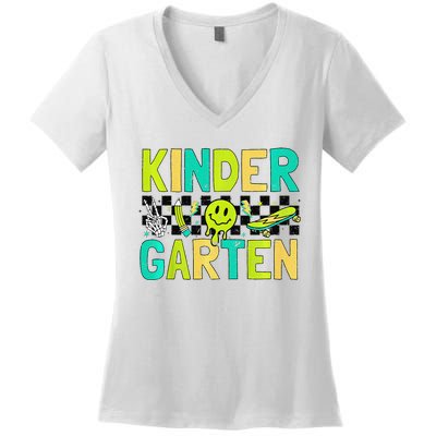 Kindergarten Back To School Design With Cute Icons Women's V-Neck T-Shirt