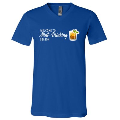 Kentucky Bourbon Whiskey Mint Julep Derby Day Ing Gift V-Neck T-Shirt