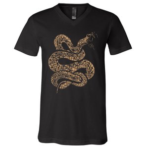 King Cobra Hissing Distressed Snake Lover Gift V-Neck T-Shirt