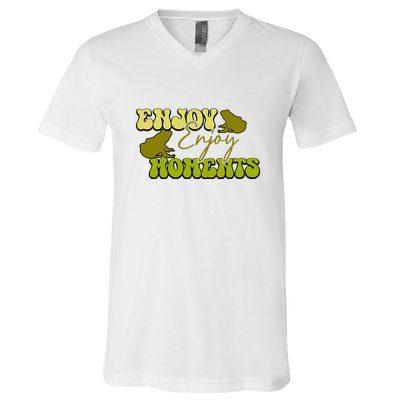 Kawaii Frog Enjoy Every Moments Gift V-Neck T-Shirt