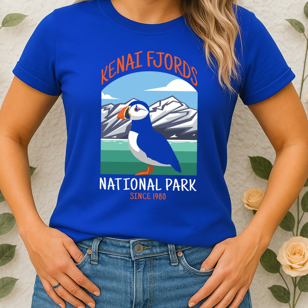 Kenai Fjords National Park Us Puffin Bird Alaska Gift Womens T-Shirt