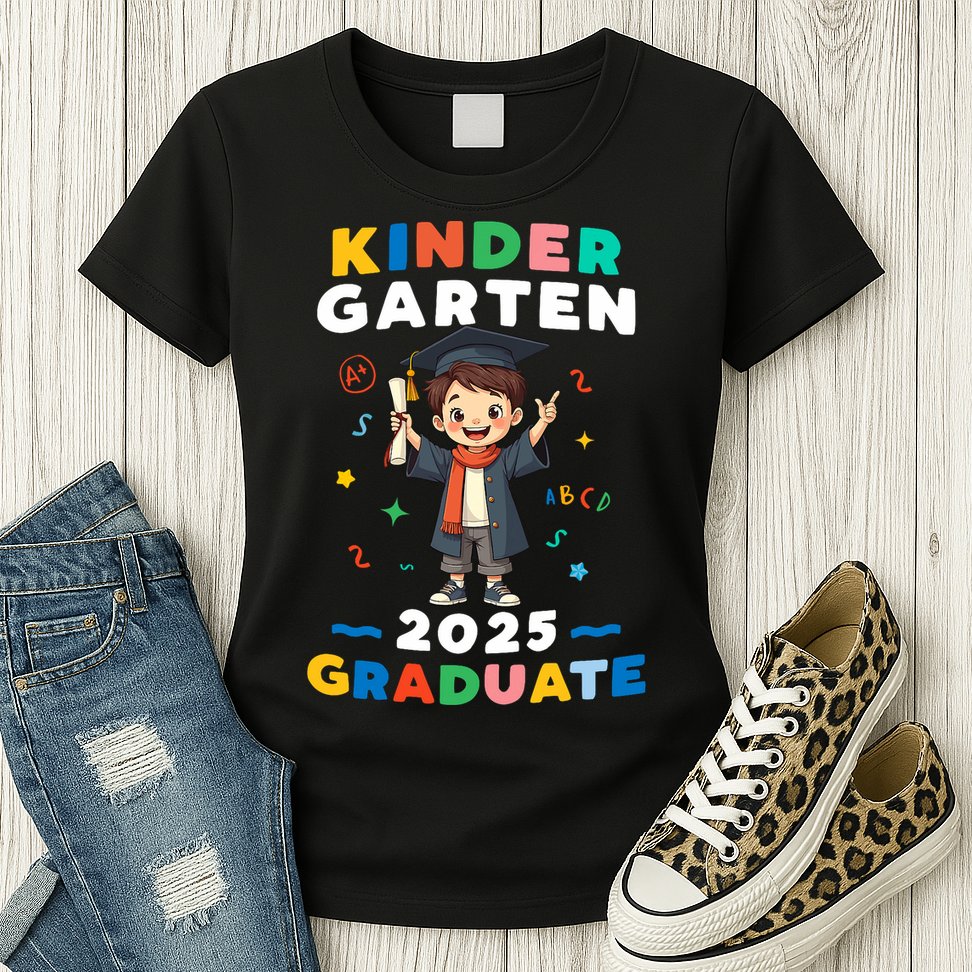 Kindergarten Graduation 2025 Graduate Teachers  Womens T-Shirt