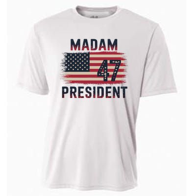 Kamala Harris 2024 Madam President Kamala 47 Usa Cooling Performance Crew T-Shirt