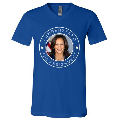 Kamala Harris I Understand The Assignment 2024 Election Emblem V-Neck T-Shirt