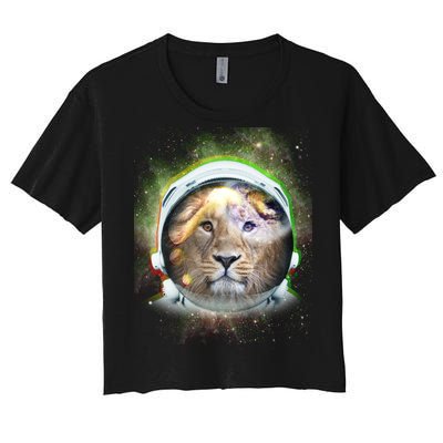 King Of The Universe Lion Space Astronaut Helmet Women's Crop Top Tee