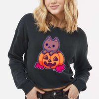 Kitten In pumpkin Cute Halloween Cropped Pullover Crew