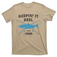 Keepin It Reel Since 1960 Fishing Gift 60th Birthday Gift T-Shirt