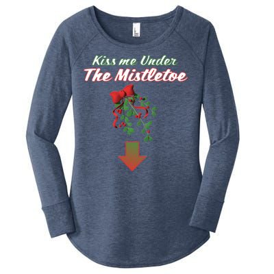 Kiss Me Under The Mistletoe Women's Perfect Tri Tunic Long Sleeve Shirt