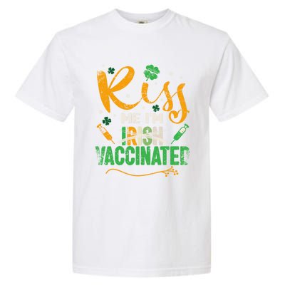 Kiss Me I Am Irish Vaccinated Gift Funny St Patrick Day 2021 Cute Gift Garment-Dyed Heavyweight T-Shirt