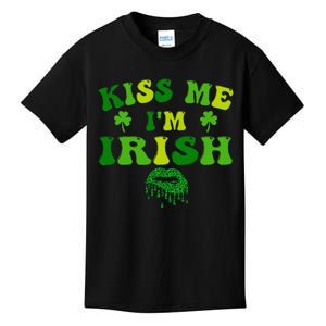 Kissing Me I'm Irish St Patricks Day Gifts Kids T-Shirt