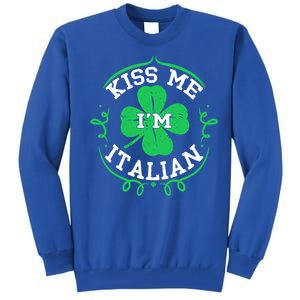 Kiss Me I'm Italian St Patricks Day Funny Shamrock Flag Cute Gift Tall Sweatshirt