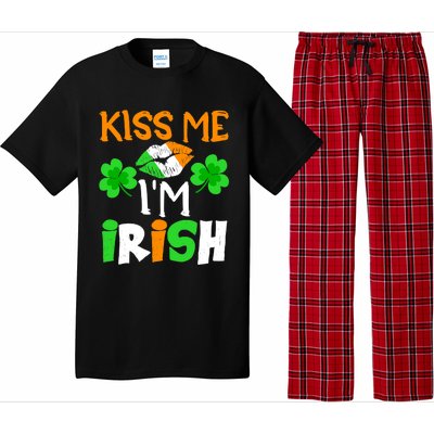 KISS ME I’M IRISH Lucky St. Patrick's Day Funny Pajama Set