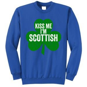 Kiss Me I'm Scottish Funny Gift Funny Saint Patricks Day Gift Sweatshirt