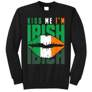 Kiss Me IM Irish St. PaddyS Day Irish Lads Or Ladies Sweatshirt