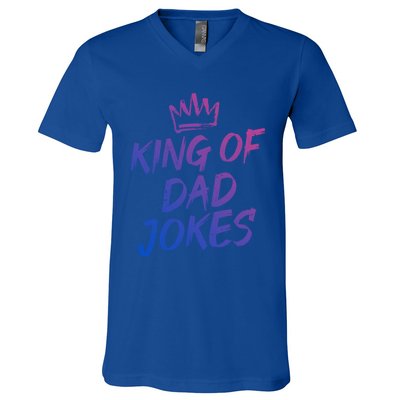 King Of Dad Jokes Fathers Day Humorous Puns Funny Dad Jokes Cute Gift V-Neck T-Shirt