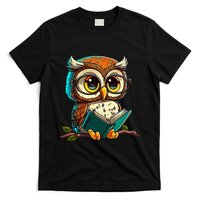 Kawaii Owl Reads Book Reading Bookworm Library Book T-Shirt
