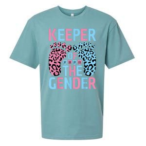 Keeper Of The Gender Reveal Announcement Baby Shower Party Sueded Cloud Jersey T-Shirt