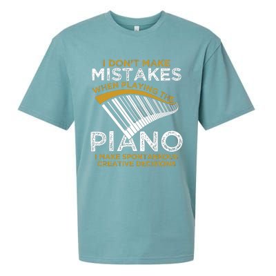 Keyboard Pianist Gifts Music Musician Piano Sueded Cloud Jersey T-Shirt