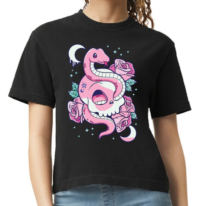 Kawaii Pastel Goth Cute Creepy Skull Serpent Snake Roses Comfort Colors Boxy T-Shirt