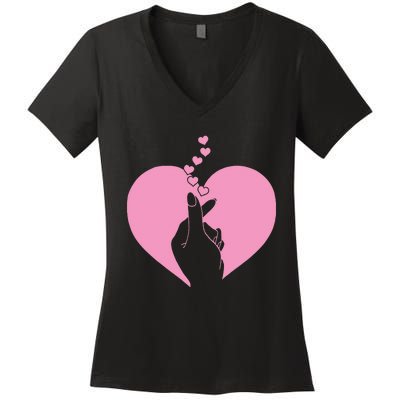 K Pop Heart Korean Pop Music Fan K Drama Cute Women's V-Neck T-Shirt