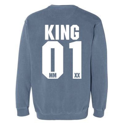 King & Queen 01 Family Matching Outfits King Dad Garment-Dyed Sweatshirt