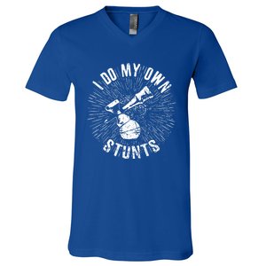 Kendama Stunts I Do My Own Spirit Of Kendama Gift V-Neck T-Shirt