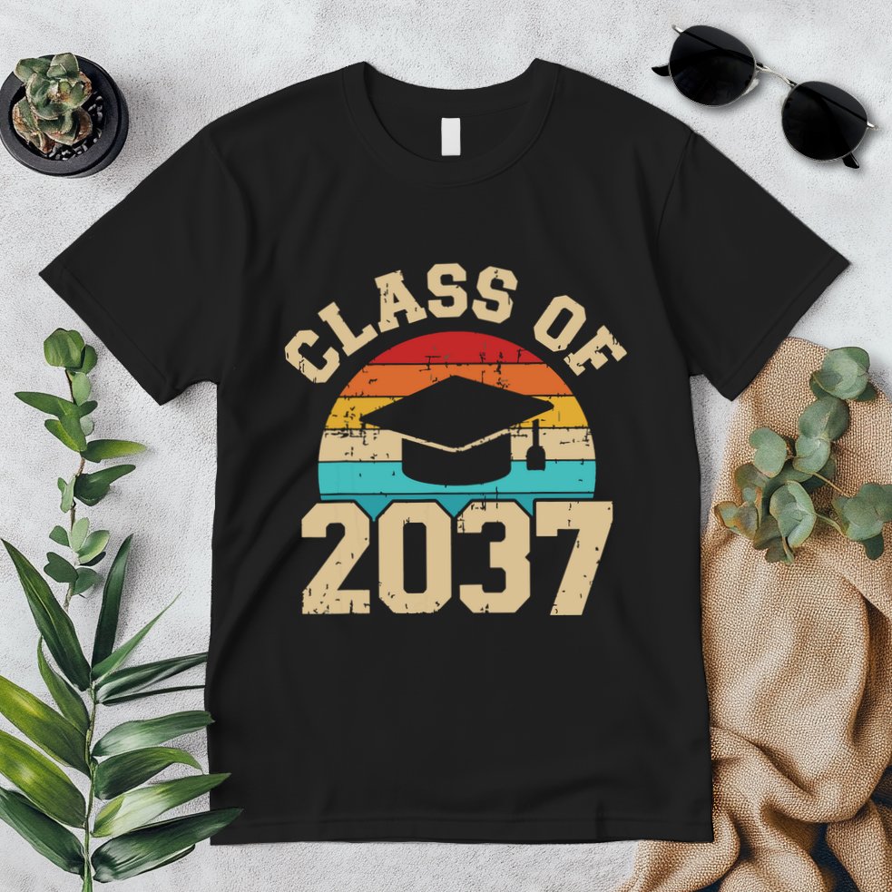 Kindergarten To Graduation Class Of 2037 Grow With Me Premium T-Shirt