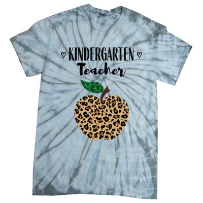 Kindergarten Teacher Meaningful Gift Apple First Day Of Kindergarten Great Gift Tie-Dye T-Shirt