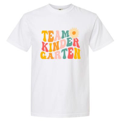 Kindergarten Teacher Team Kindergarten Gift Garment-Dyed Heavyweight T-Shirt