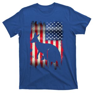 Kangaroo Usa American Flag 4th Of July Patriotic Gift T-Shirt