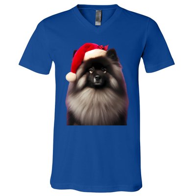 Keeshond With Santa Hat Christmas Dog Owner Lover Xmas Mom Gift V-Neck T-Shirt