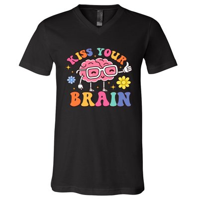 Kiss Your Brain Cute Teacher Appreciation Back To School V-Neck T-Shirt