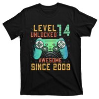 Level 14 Unlocked 14th Birthday 14 Year Old Boy Gifts Gamer T-Shirt