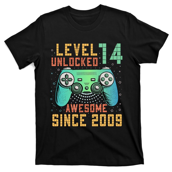 Level 14 Unlocked 14th Birthday 14 Year Old Boy Gifts Gamer T-Shirt