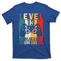 Level 13 Unlocked Awesome Since 2010 13th Birthday Gamer Gift T-Shirt