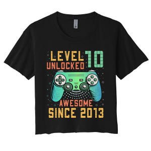 Level 10 Unlocked 10th Birthday 10 Year Old Boy Gifts Gamer Women's Crop Top Tee