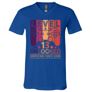 Level 13 Unlocked Birthday Gamer Cute Gift V-Neck T-Shirt