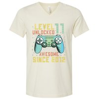 Level 11 Unlocked 11th Birthday 11 Year Old Boy Gifts Gamer V-Neck T-Shirt