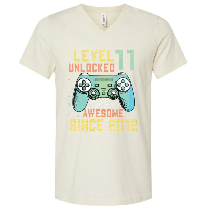 Level 11 Unlocked 11th Birthday 11 Year Old Boy Gifts Gamer V-Neck T-Shirt