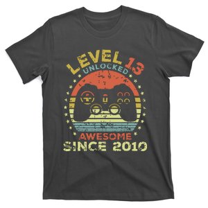 Level 13 Unlocked Awesome Since 2010 13th Birthday Gaming T-Shirt